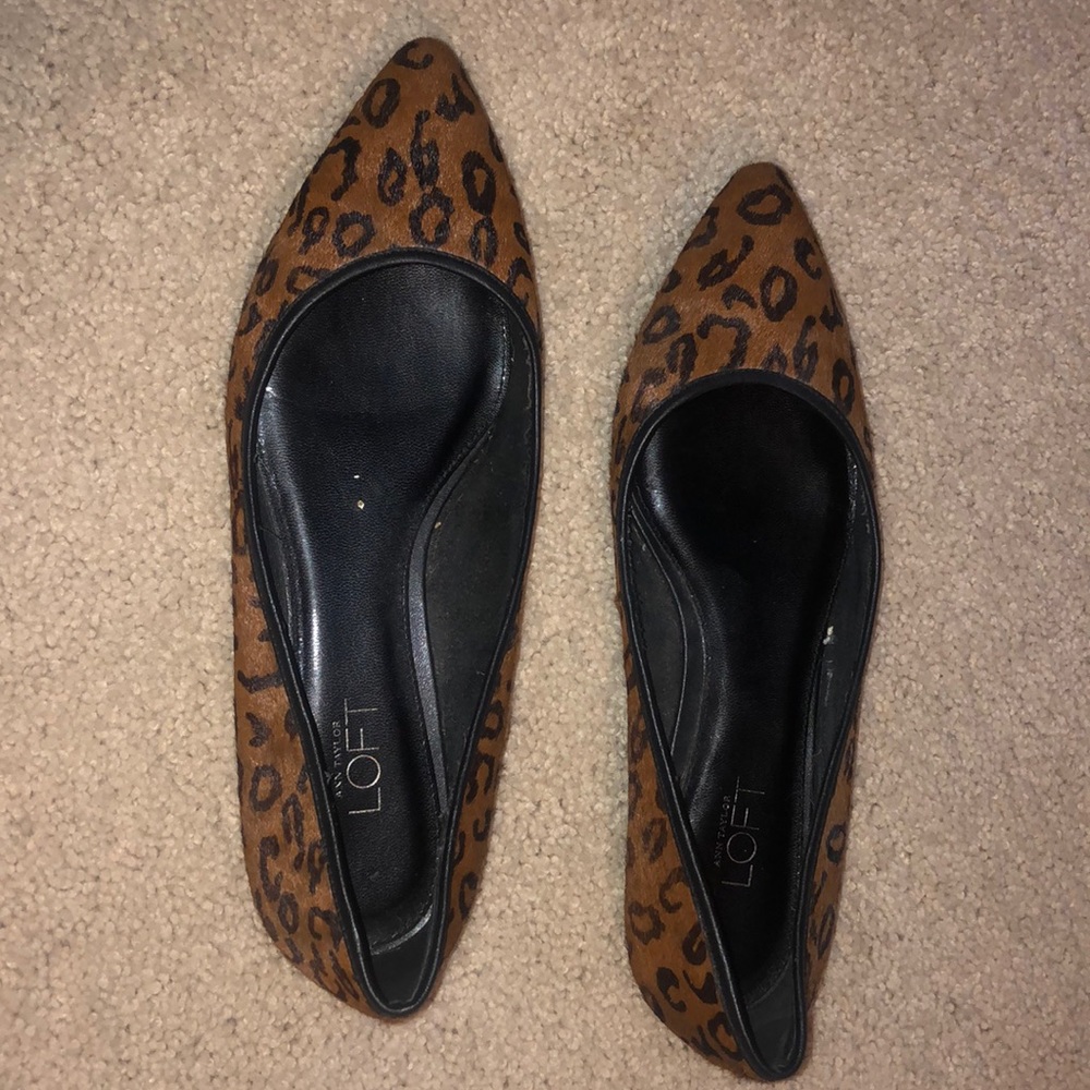 Loft cheetah flats - size 7
